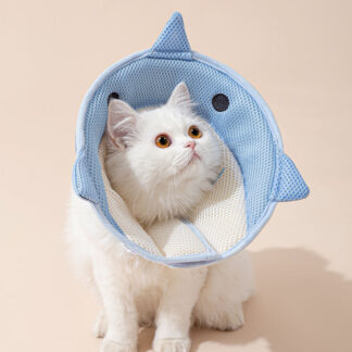 Soft Shark-Shaped Cat Recovery Collar – Nonwoven Fabric Elizabethan Cone for Wound Healing | Comfortable & Easy to Eat and Drink